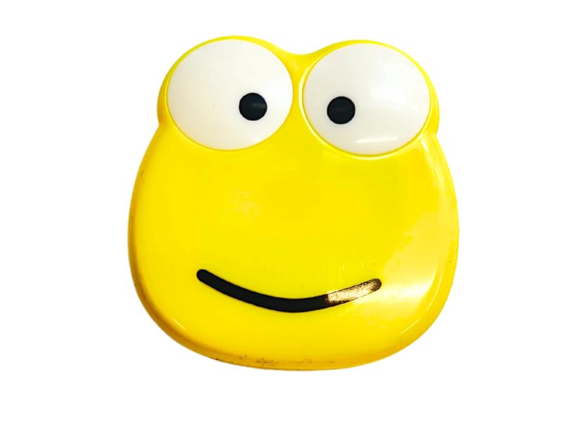 Frog figurine contact lens storage kit, Colour: margarine yellow